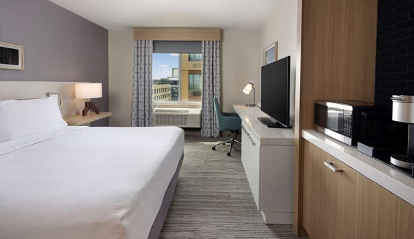 Hilton Garden Inn Queens/JFK Airport - Jamaica, NY