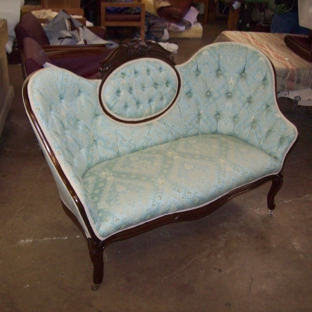 Ballew's Upholstery - Longview, TX