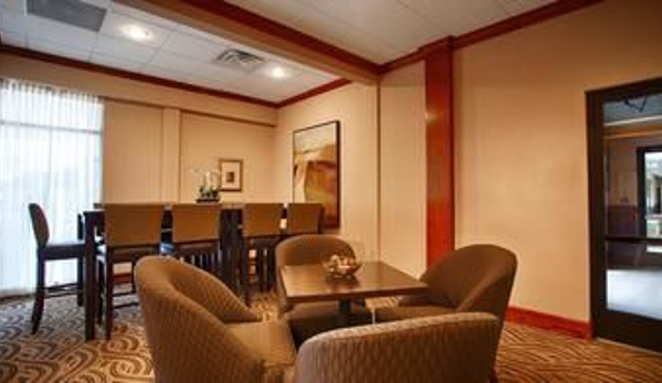 Best Western Plus North Haven Hotel - North Haven, CT