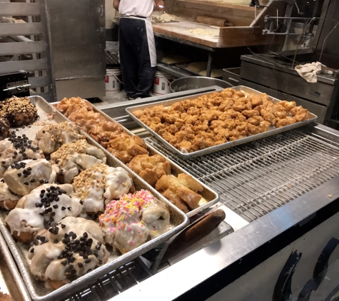 King Pin Donuts - Berkeley, CA