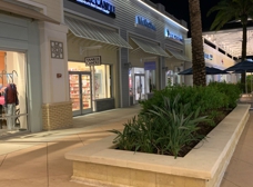 Sale at Michael Kors Outlet today - Tampa Premium Outlets