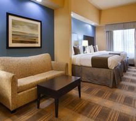 Best Western Plus Fort Worth Forest Hill Inn & Suites - Fort Worth, TX
