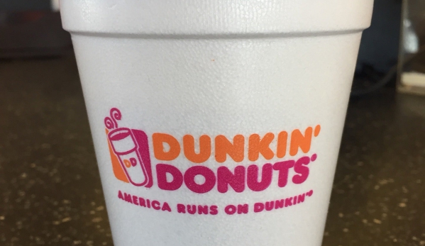 Dunkin' - Alexandria, VA