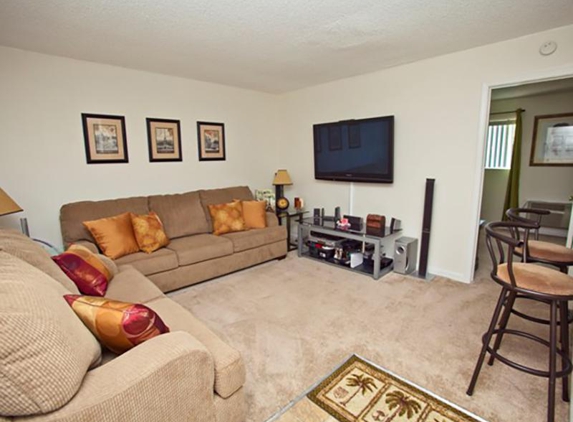 Atwater Cove Apartments - Costa Mesa, CA