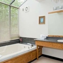 Sequim Bay Lodge - Hotels