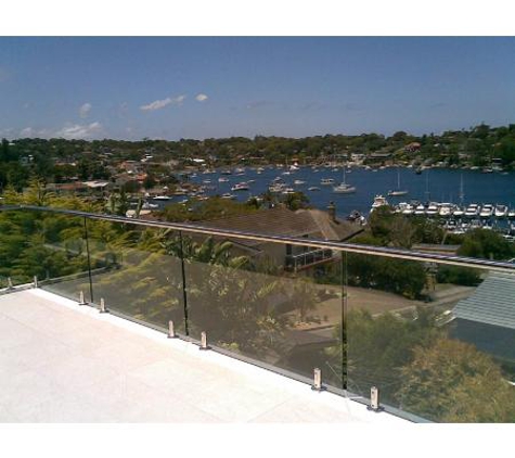 Frameless Glass Solutions - Labrador, QLD