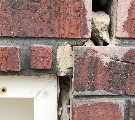 JDE Foundation Solutions - Springdale, AR. Cracked Masonry needing repaired