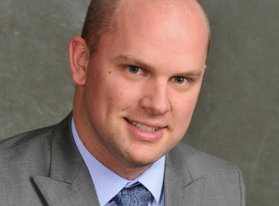 Edward Jones - Financial Advisor: Dustin D Kueser, ChFC® - Olathe, KS