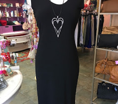 Charisma Consignment Boutique - Brandon, FL