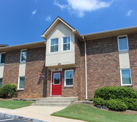 Rollingwood Apartments - Vestavia, AL