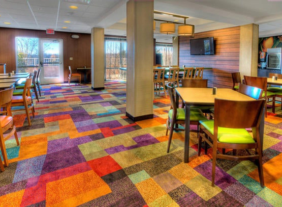 Fairfield Inn & Suites - Edmond, OK