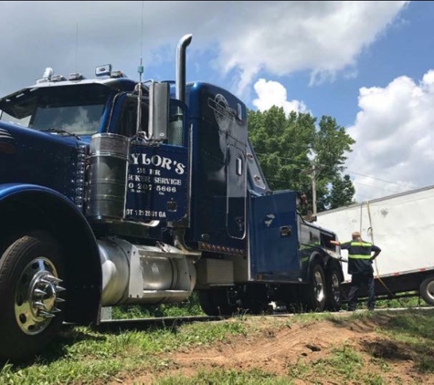 Taylor's 24 Hour Wrecker Service - Monroe, GA