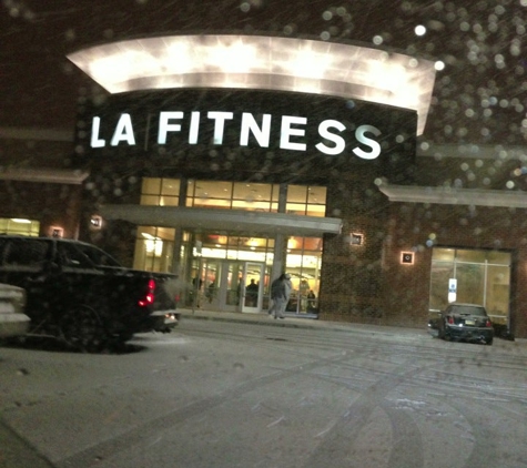 LA Fitness - Philadelphia, PA