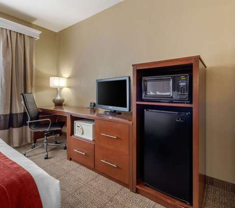 Comfort Suites - Fort Collins, CO