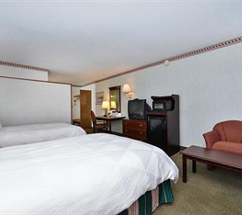 Americas Best Value Inn - Brookpark, OH