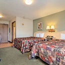 HomeTowne Studios & Suites Bentonville - Hotels