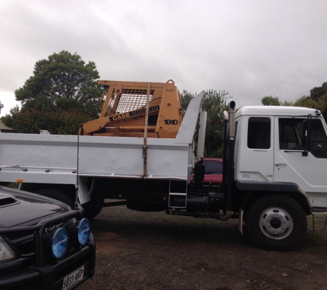 Macca Excavations - Ob Flat, SA. Some of Our Equipment