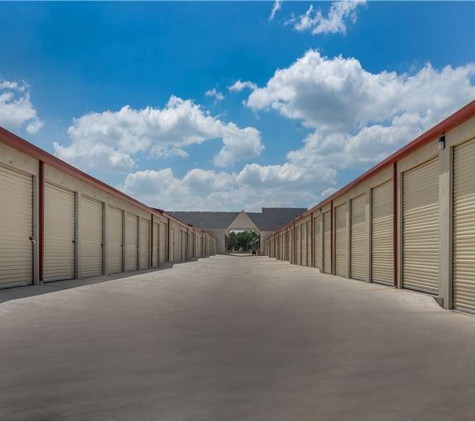 Extra Space Storage - Edmond, OK