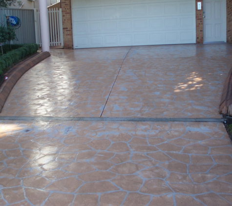 Advanced Spray Pave - Wallsend, NSW. Before