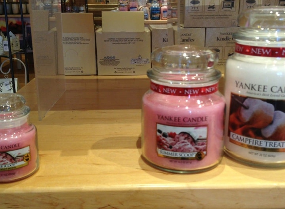 The Yankee Candle Company - Moosic, PA