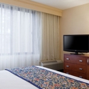 Courtyard by Marriott - Hotels