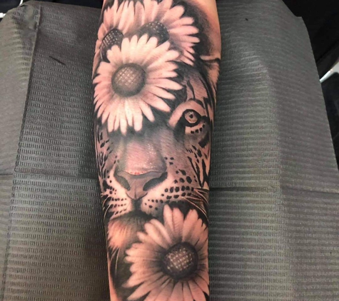 Nite Owl Tattoo Studio - San Antonio, TX