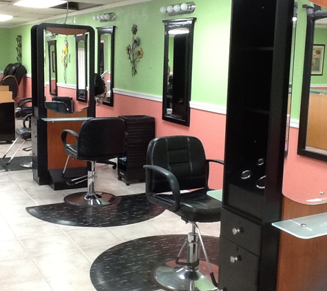 Maly's Hair & Nail Salon Oakland Park Fl - Oakland Park, FL