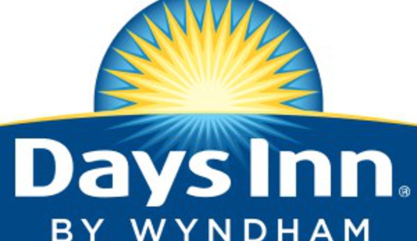 Days Inn by Wyndham Newport News City Center Oyster Point - Newport News, VA