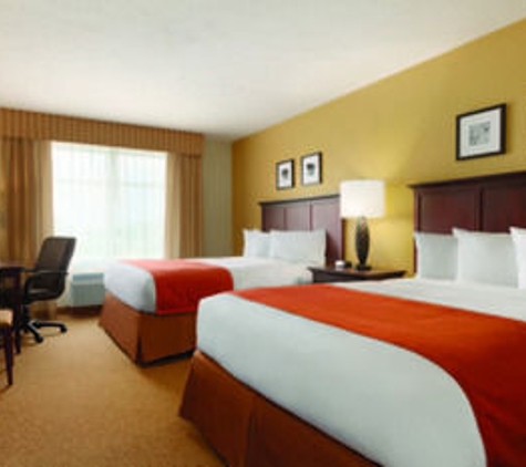 Country Inns & Suites - Tampa, FL