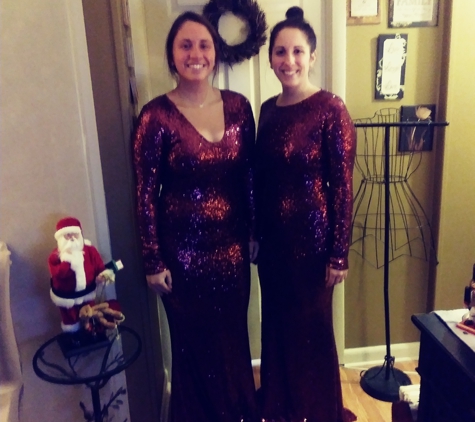 Cindy's Alterations - Chalfont, PA. Bridesmaids for Christmas wedding.