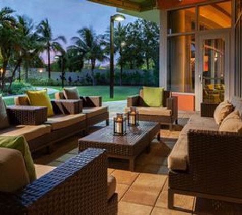 Courtyard by Marriott - Miami, FL