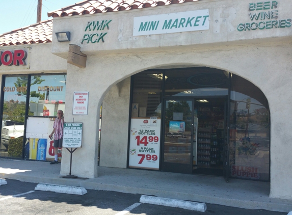 Kwik Pick Market - Santa Clarita, CA. Entrance