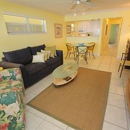 Outrigger Resort Apt - Hotels