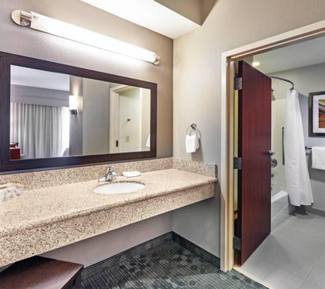 Courtyard by Marriott - Tulsa, OK