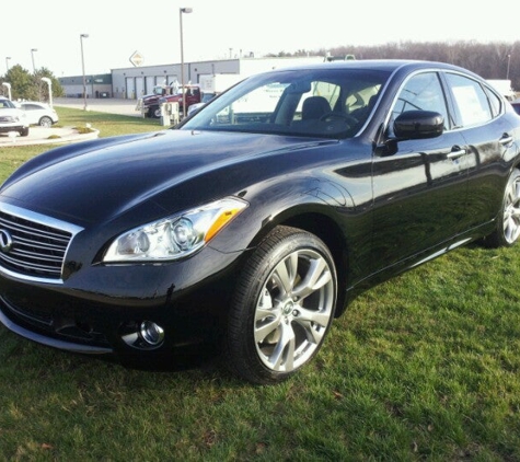 Bergstrom Victory Lane imports (Hyundai-Mazda-Mitsubishi-Nissan-Audi-VW) - Appleton, WI