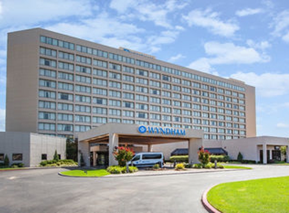 Wyndham Hotel Tulsa - Tulsa, OK