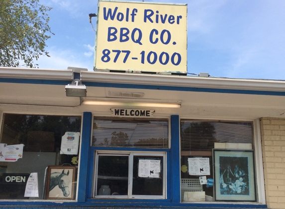 Wolf River Barbecue Company - Moscow, TN