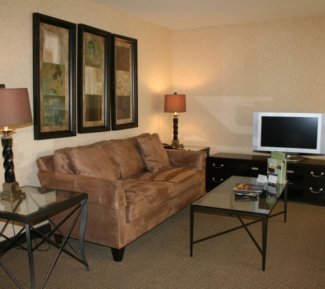 DoubleTree by Hilton Hotel Houston Intercontinental Airport - Houston, TX