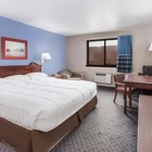 Super 8 by Wyndham Kenosha/Pleasant Prairie