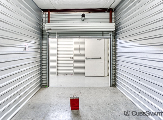 CubeSmart Self Storage - Pearland, TX