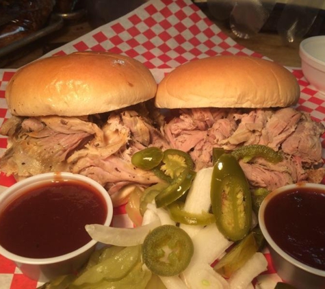 Old House BBQ - Lewisville, TX