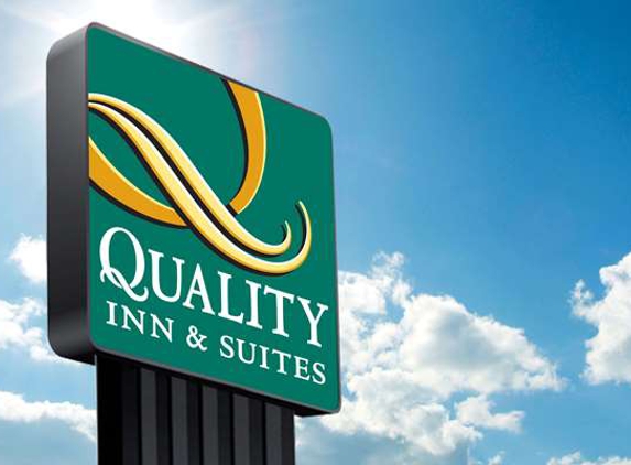 Quality Inn & Suites - Bridgeton, MO