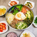 Dduk Bae Gi Hot Stone & Korean Kitchen 뚝배기 한식 반찬 전문점 - Korean Restaurants