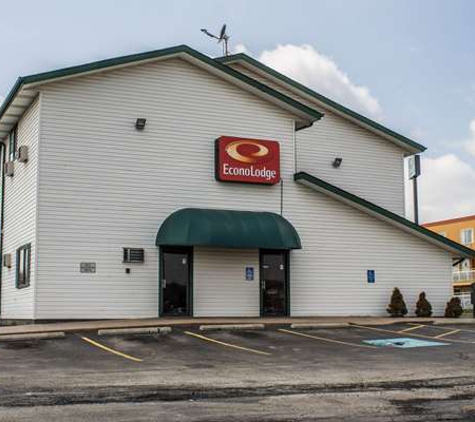 Econo Lodge - Copley, OH