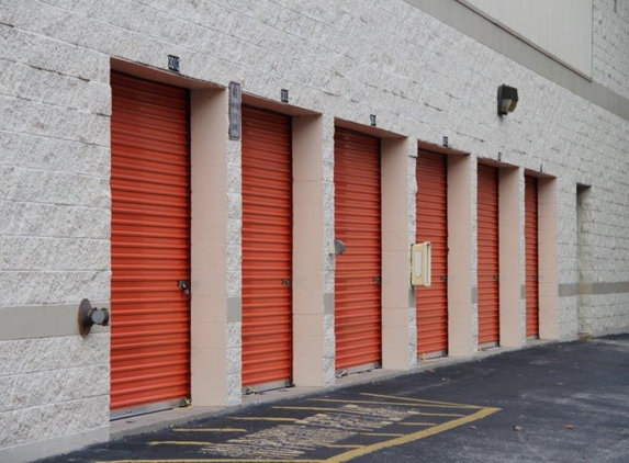 Public Storage - Altamonte Springs, FL