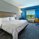 Holiday Inn Express & Suites Huntsville – Space Center by IHG - Hotels