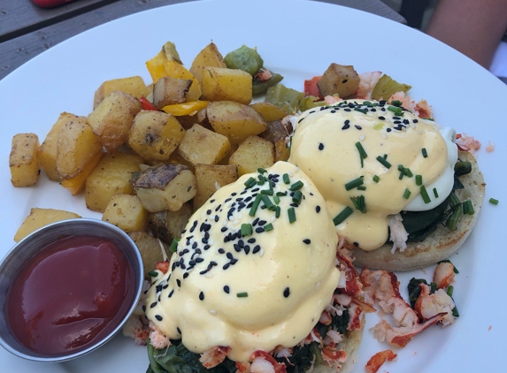 Lighthouse Cafe - Newport Beach, CA