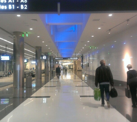 BHM - Birmingham-Shuttlesworth International Airport - Birmingham, AL