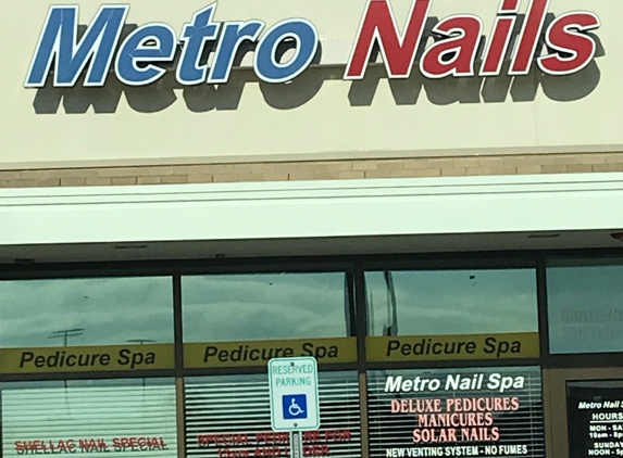 Metro Nail Spa - Council Bluffs, IA