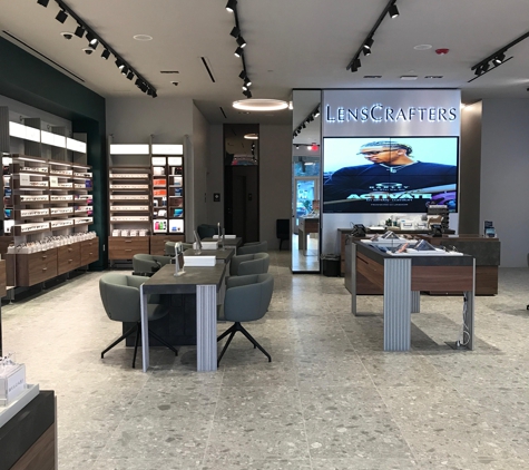 Lenscrafters - Avon, CT